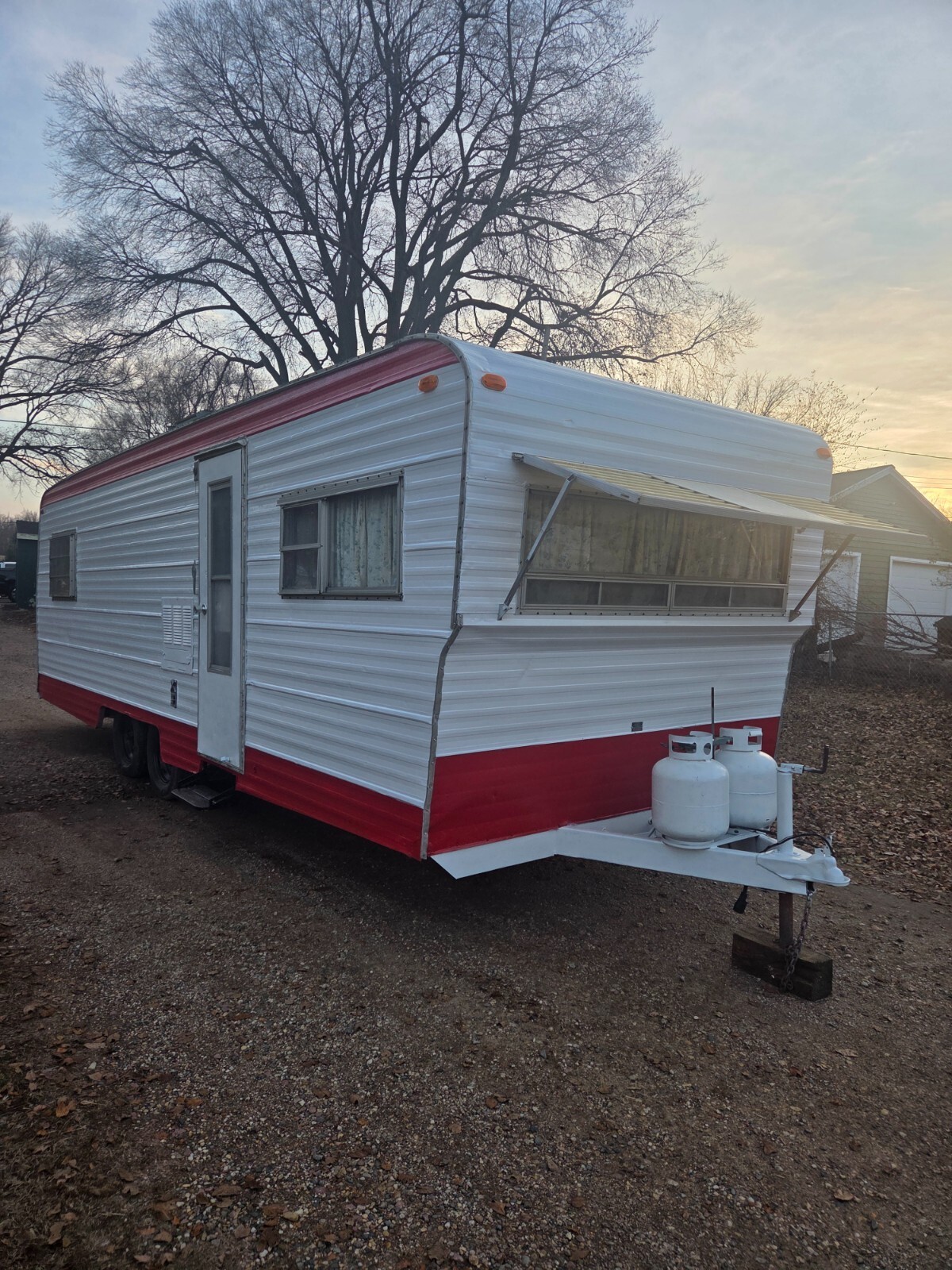 1971 RED DALE 24FT VINTAGE CAMPER RARE MODEL