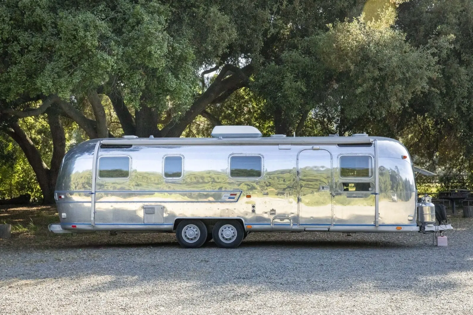 1974 Airstream International Land Yacht Sovereign