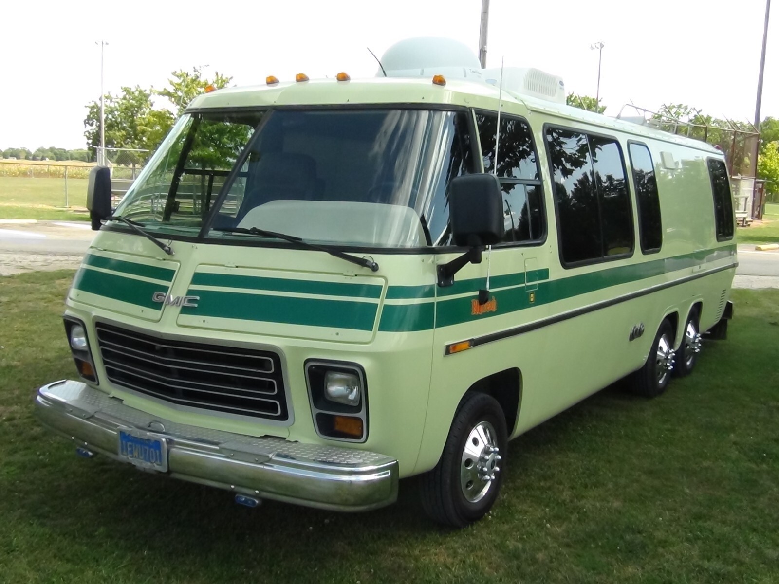 1977 GMC Palm Beach 26' Motorhome long term California Blue Plate, many upgrades