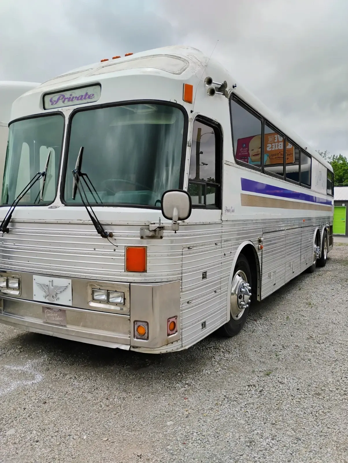 1983 Eagle Model 10 RV