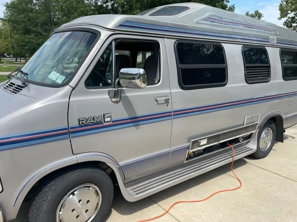 1989 Roadtrek Versatile 190 19' Class B Motorhome 185281