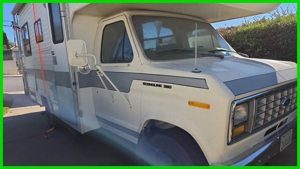 1991 Gulf Stream Conquest 21’ Class C Motorhome LOW MILEAGE ONLY 60K