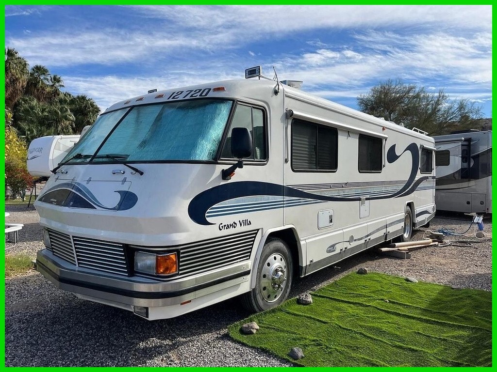 1998 Foretravel Motorcoach Grand Villa RV Stationary at Cienega Springs Park