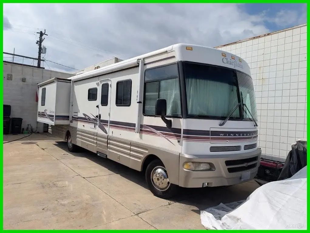 1999 Winnebago Chieftain 35U Class A RV 6.8L 43,597 Miles 35ft Stock #89891133