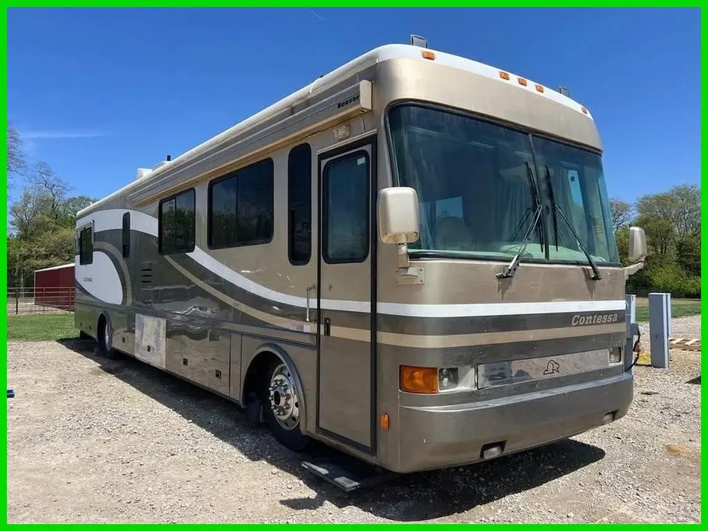 2000 Beaver Contessa Naples 40' Diesel Pusher | Caterpillar C7 330HP | 1 Slide |