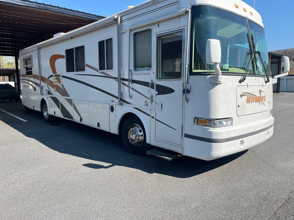2000 Damon Escaper 3980 39' Class A Motorhome 182362