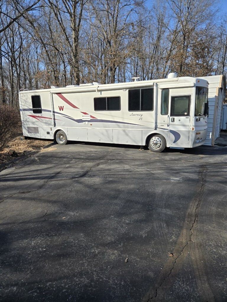 2001 Winnebago Journey 36L 36' Class A Motorhome C54181511