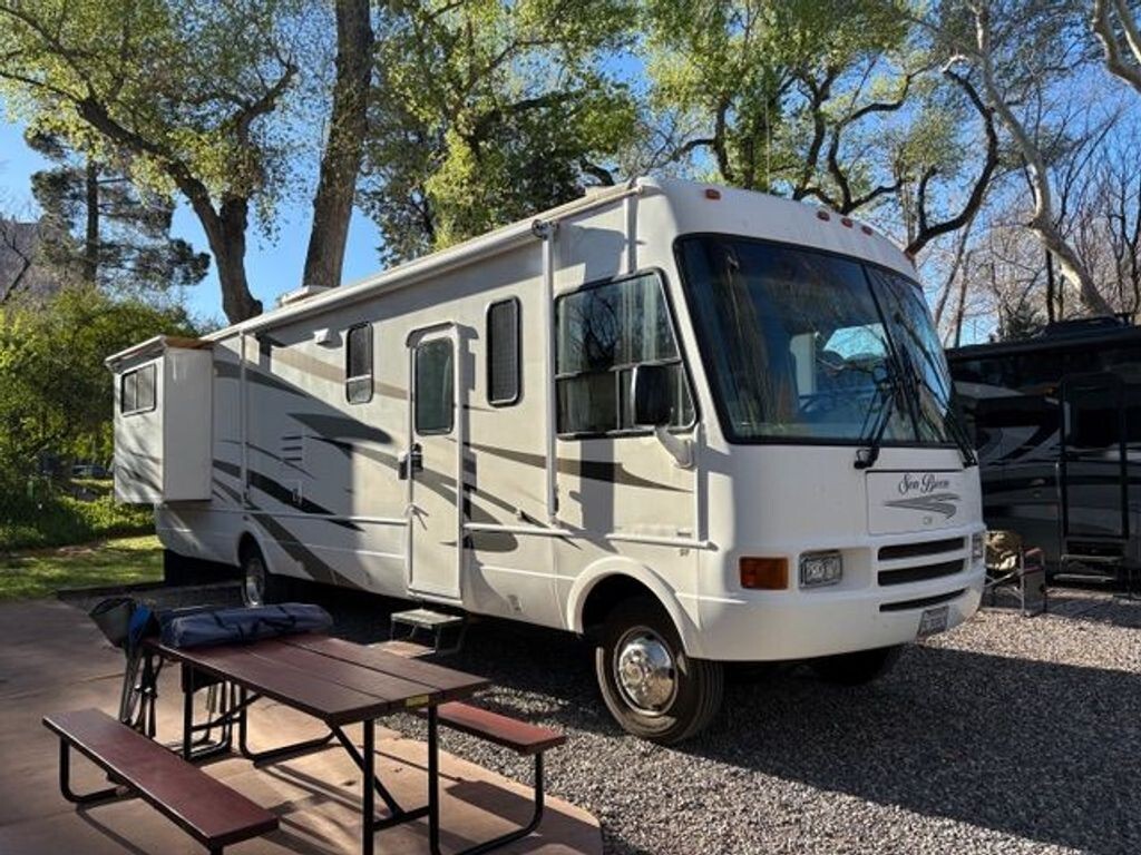 2005 National RV Sea Breeze 1341 34' Class A Motorhome 182801