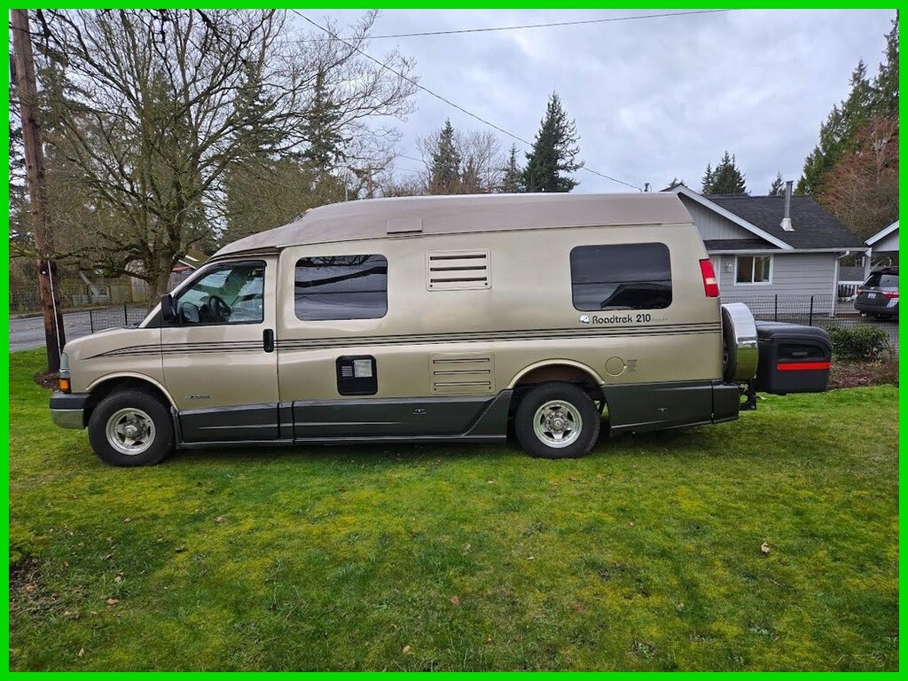2006 Roadtrek Popular 210 Class B RV 6L V8 21' Awning AC Slps 2 Stock #9702077