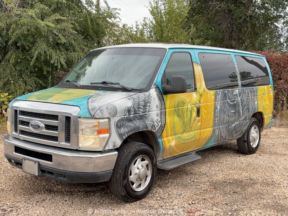 2012 Ford E-150 Camper Van Truck Recreational Vehicle RV Motorhome V8 bidadoo