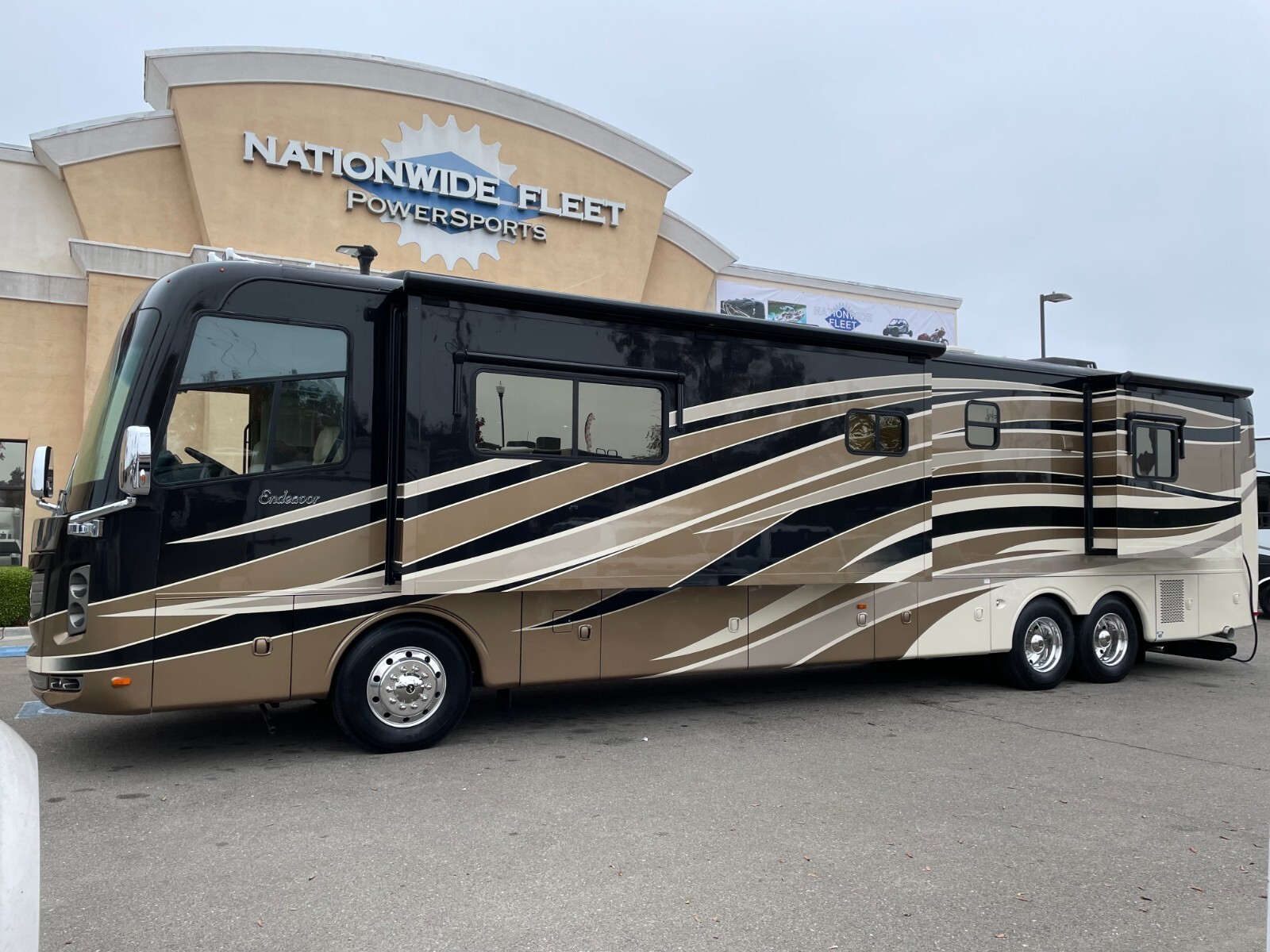 2012 Holiday Rambler Endeavor Tag Axle Diesel Pusher Motorhome RV