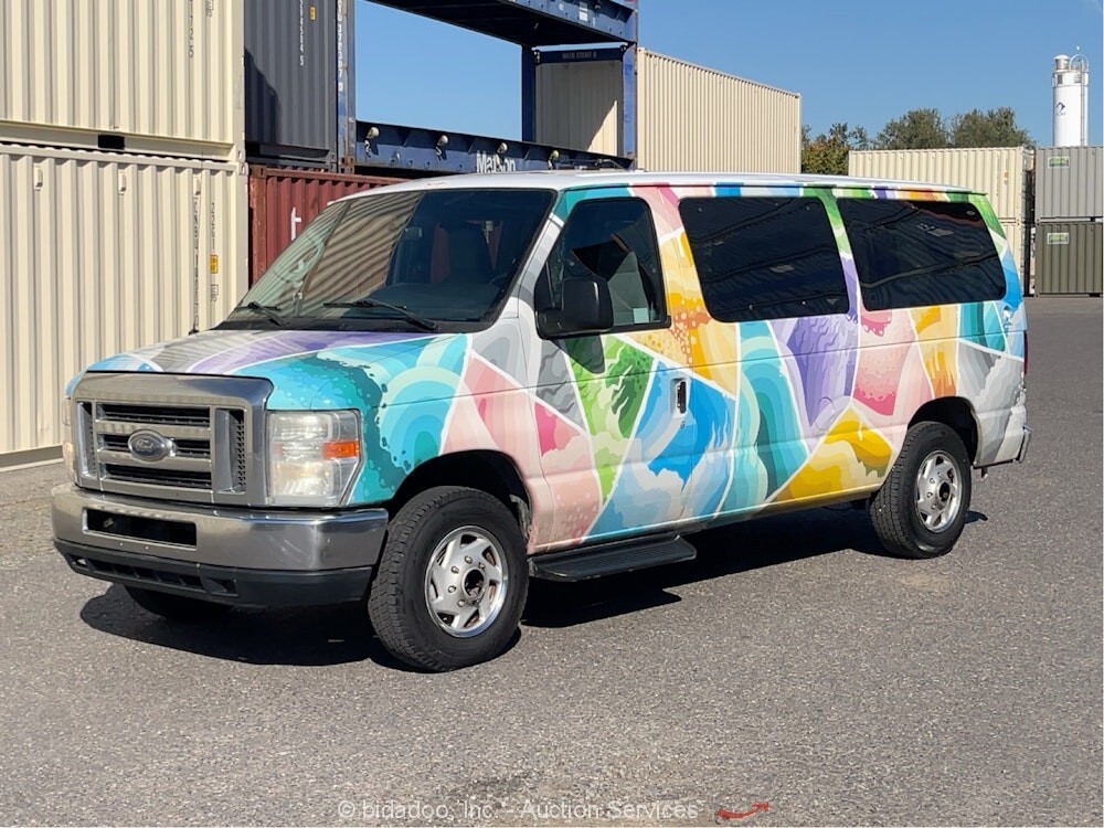 2013 Ford E-150 Camper Van Truck Recreational Vehicle RV Motorhome V8 bidadoo