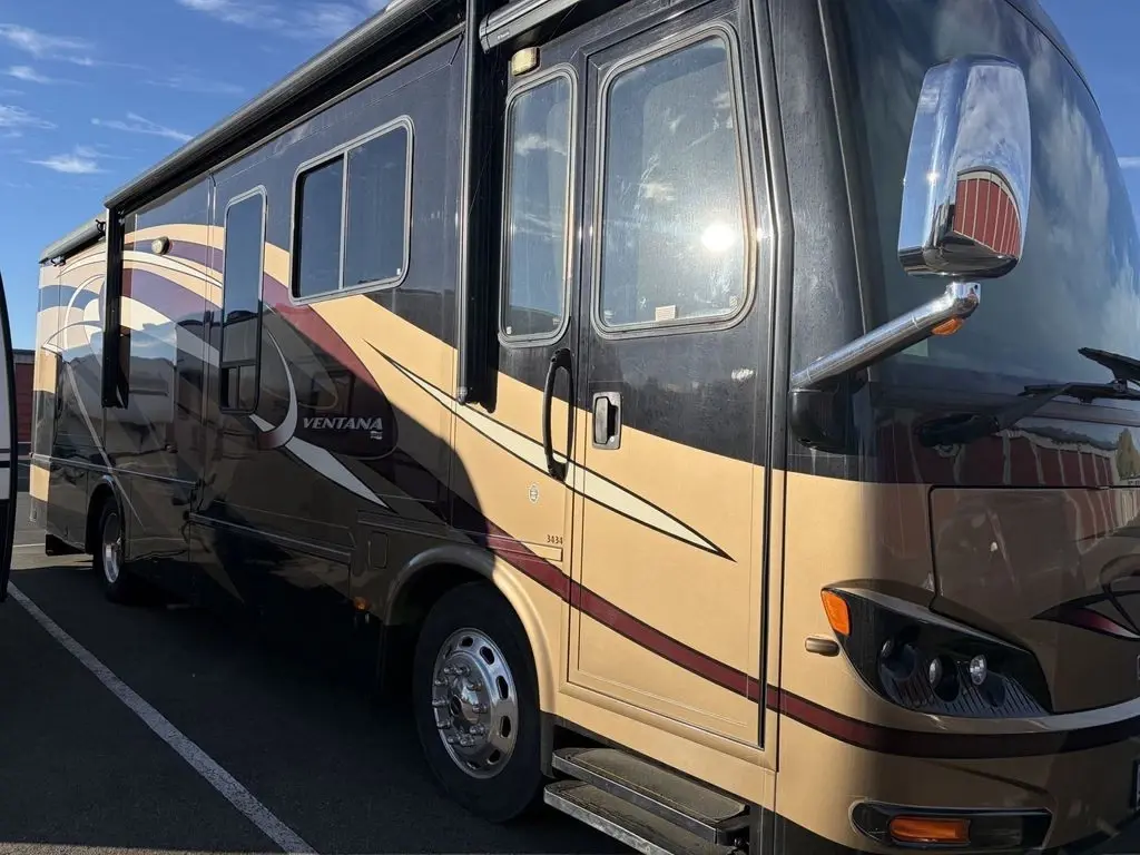 2013 Newmar Ventana 3434 34' Class A Motorhome 185365