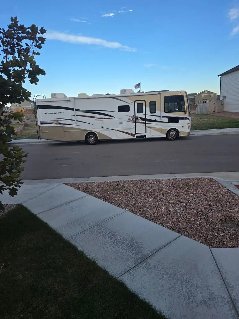 2013 Thor Motor Coach Windsport 32A 33' Class A Motorhome 186596