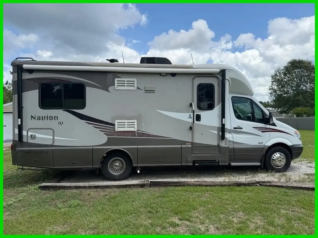 2014 Itasca Navion iQ 24G Class C RV 25.4ft 1 Slide 91,469 Miles Stock #594978