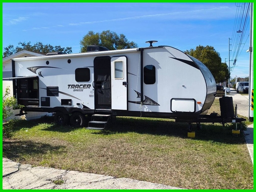 2014 Prime Time Manufacturing Tracer Breeze Travel Trailer
