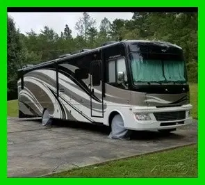 2015 Fleetwood Bounder Classic 36H Class A RV 6.8L V10 32,500 Miles #233500