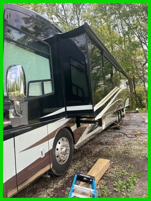 2015 Itasca Ellipse 42QD Class A Diesel Pusher Stock Number 89899040