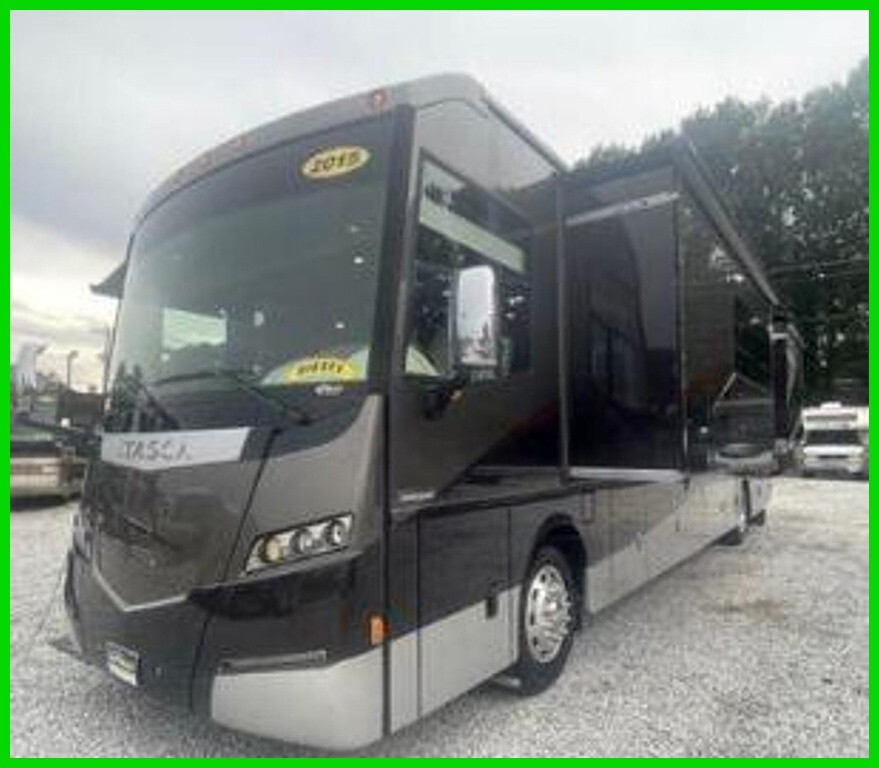 2015 Winnebago Itasca Horizon 40R