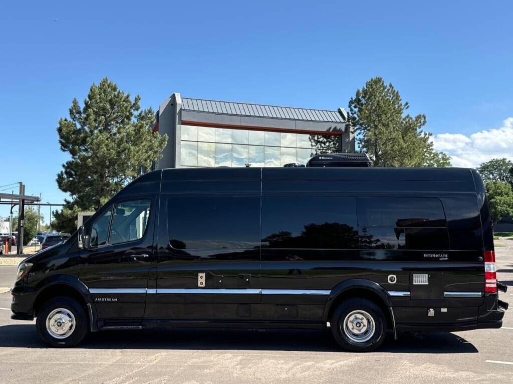 2016 Airstream INTERSTATE GRAND TOUR EXT