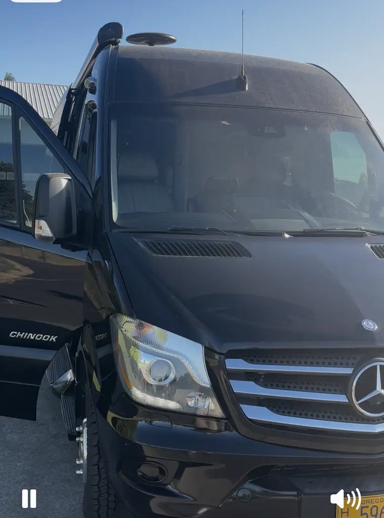 2016 Chinook Countryside CD24FB 24' Class B Motorhome 184857
