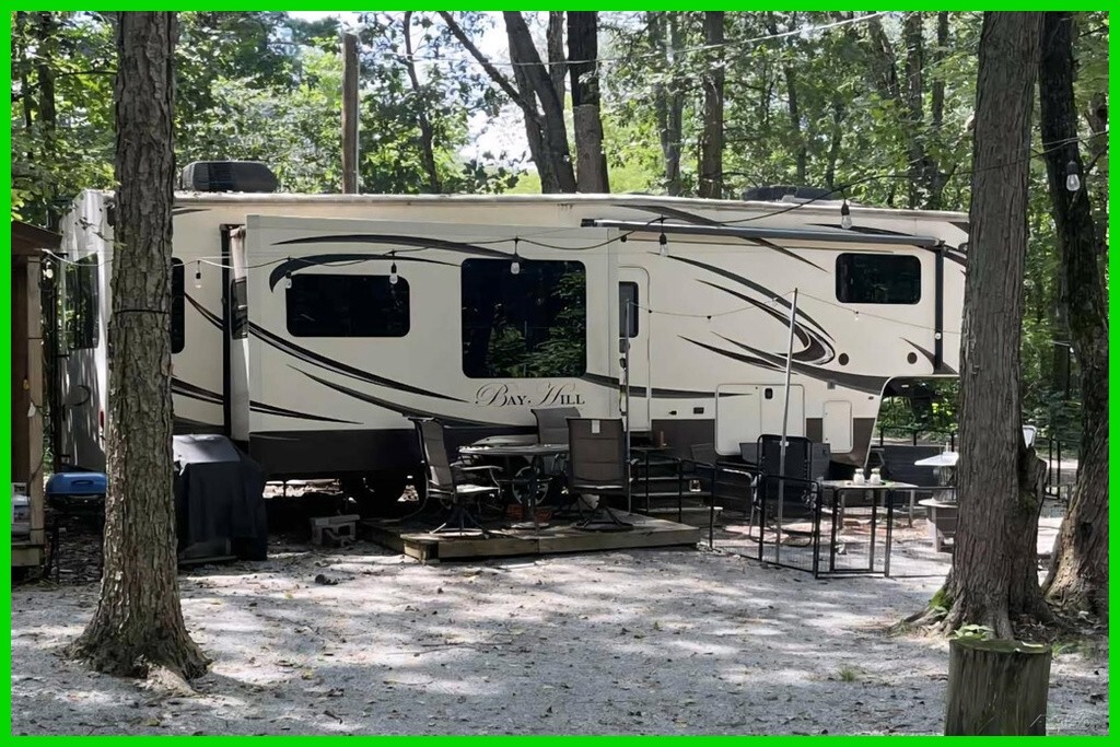 2016 Evergreen RV Bay Hill Series M-320RS 36.67ft Fifth Wheel Stock#593717