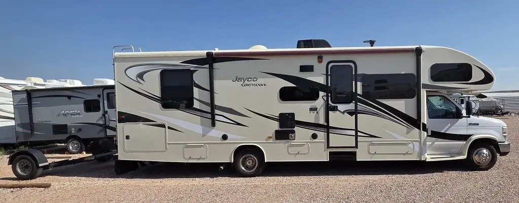 2016 Jayco Greyhawk 31DS 32' Class C Motorhome 185346