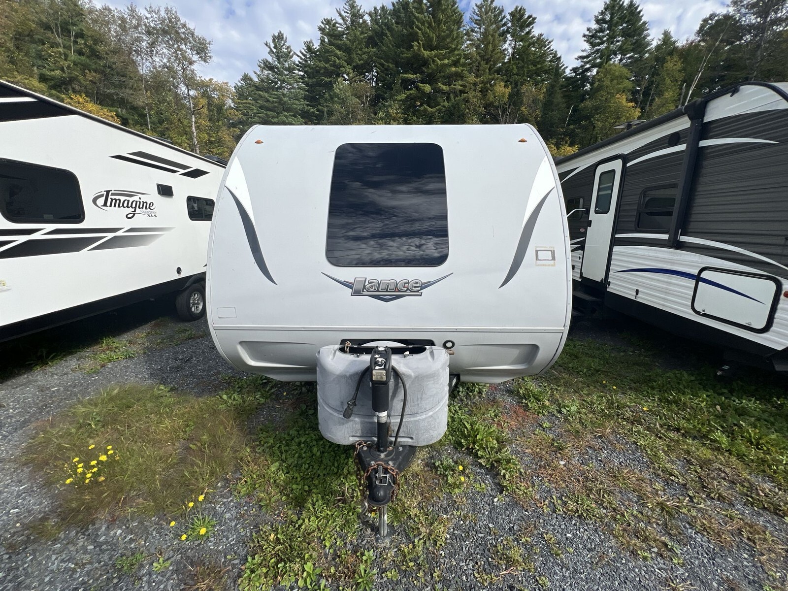 2016 Lance Lance 2285