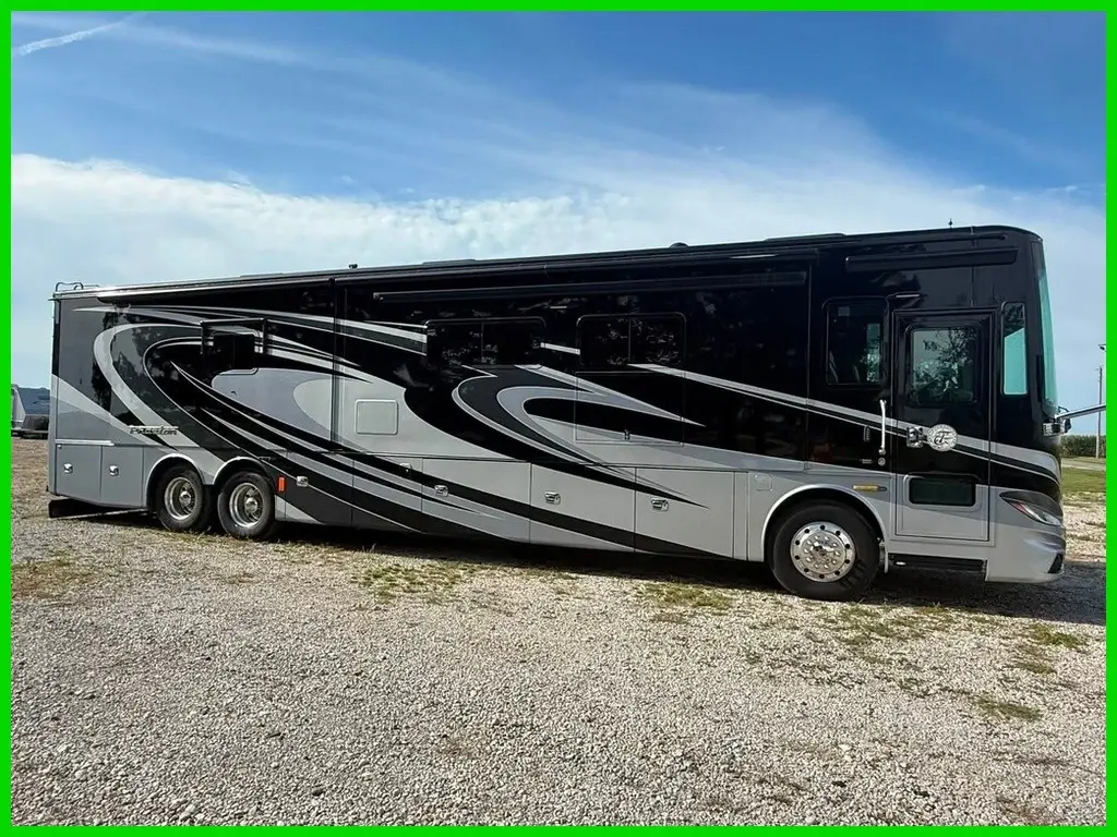 2016 Tiffin Motorhomes Phaeton 44 OH Class A Diesel Pusher Stock #6223021