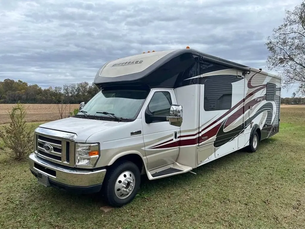 2016 Winnebago Aspect 30J 32' Class C Motorhome 185999