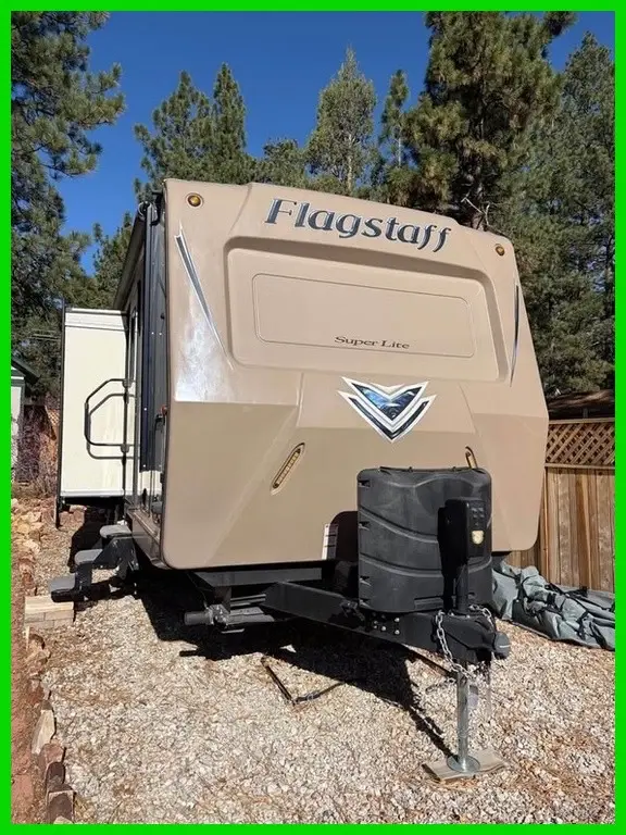 2017 Forest River Flagstaff Super-Lite 23FBDS Travel Trailer Stock #594900