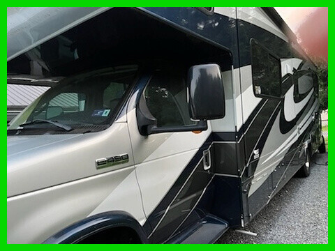 2017 Forest River Forester 3171DS Class C RV 32ft Bunkhouse Slps 11 Stock#593516