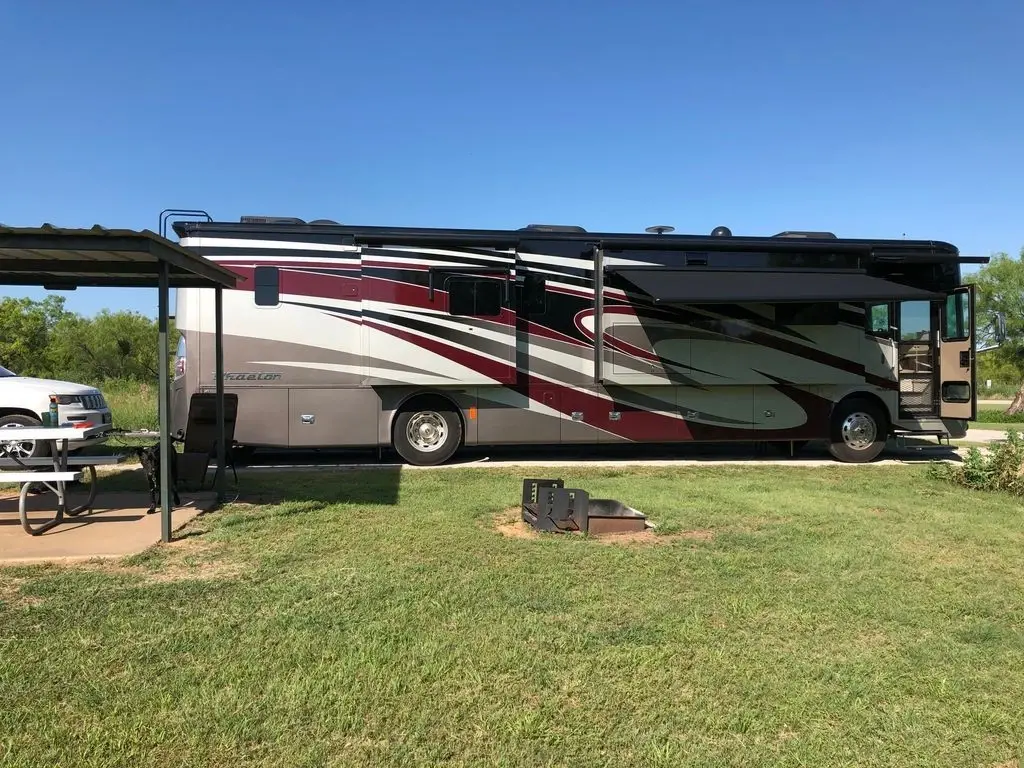 2017 Tiffin Motorhomes Phaeton 40QBH 41' Class A Motorhome 185054
