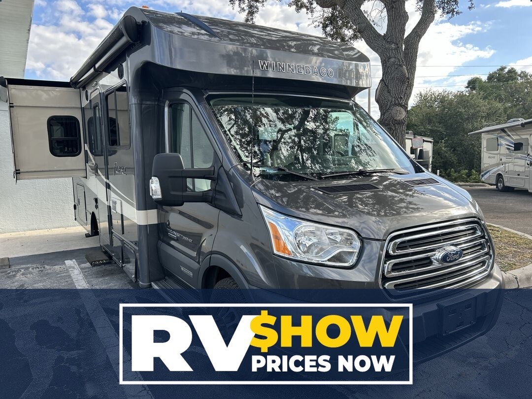 2017 Winnebago Fuse 23T