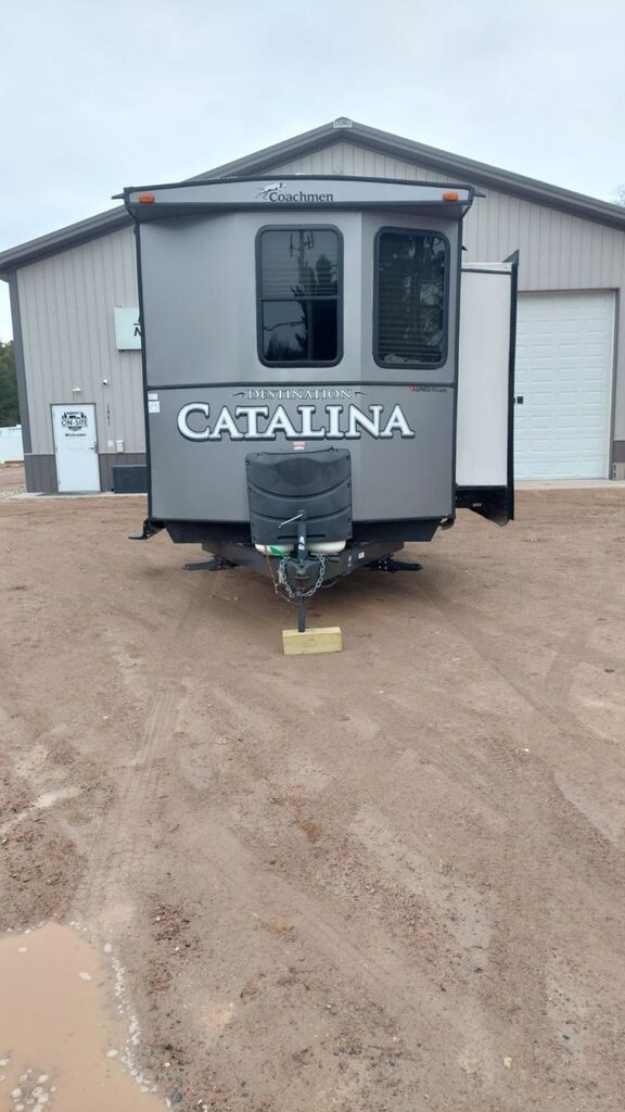 2018 Coachmen Catalina Destination 39RLTS 40' Travel Trailer 181999