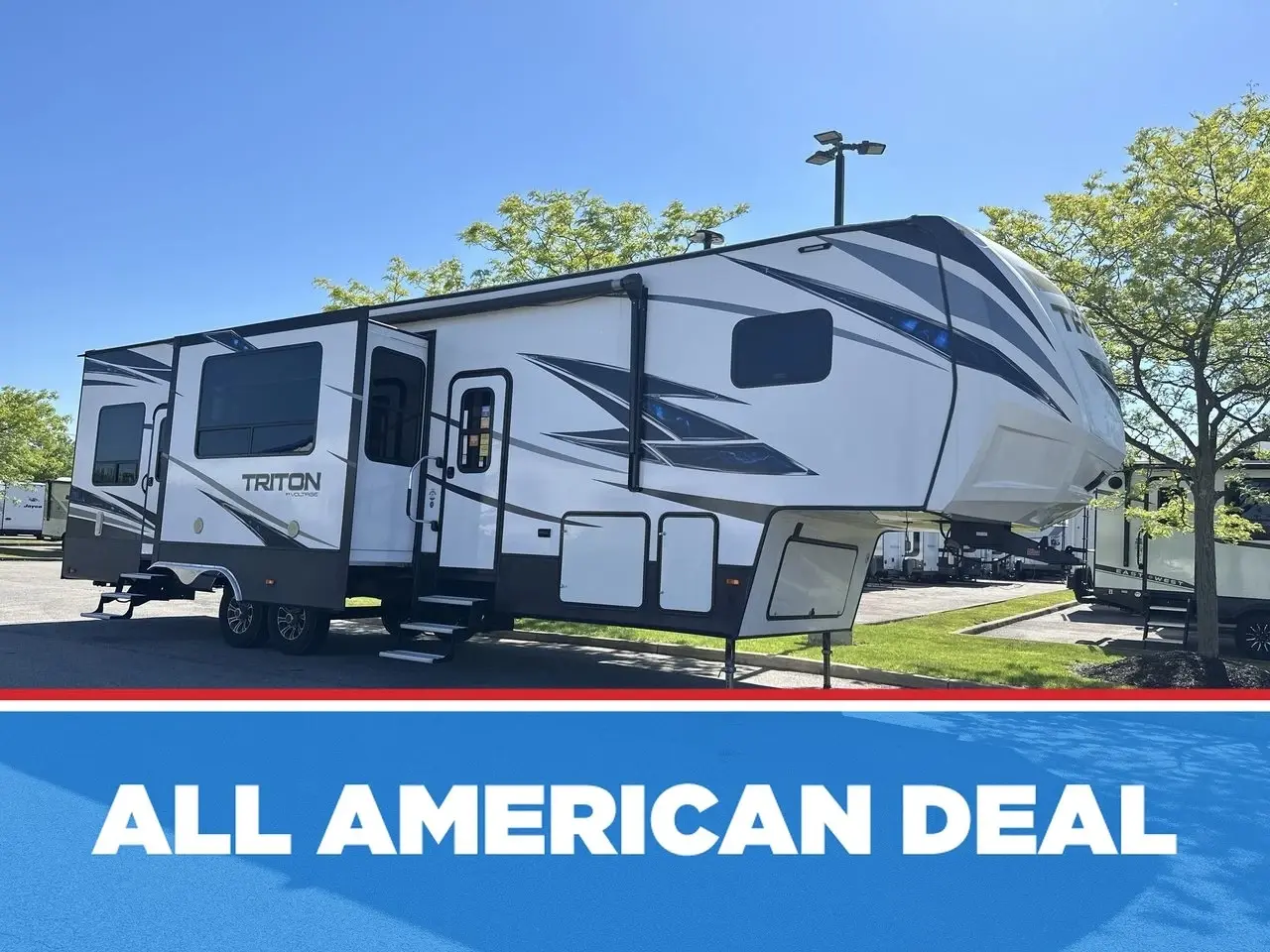 2018 Dutchmen Voltage Triton 3351