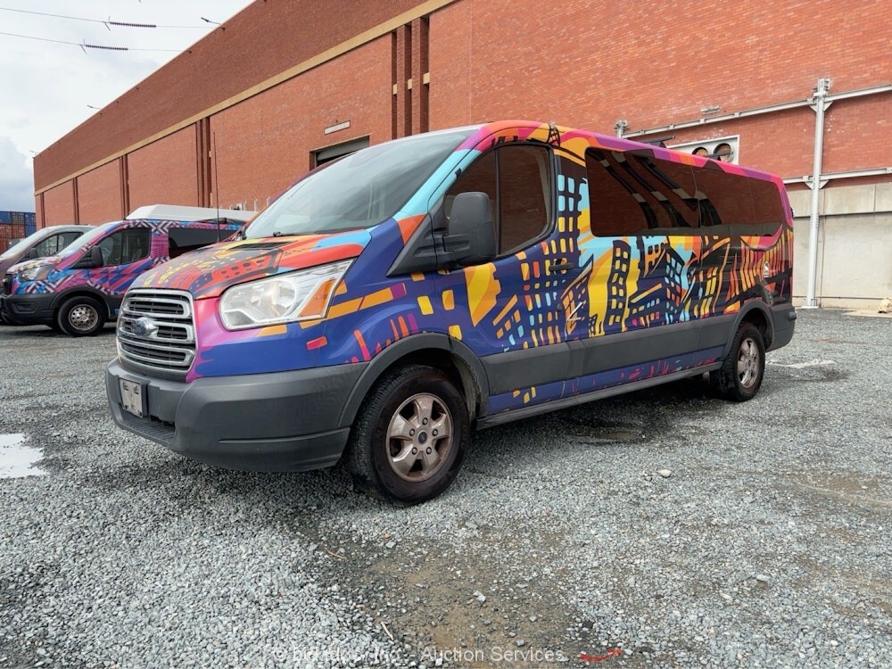 2018 Ford Transit Camper Van Truck Recreational Vehicle RV Motorhome V6 bidadoo