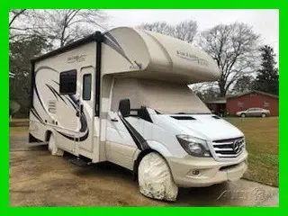 2018 Thor Motor Coach Freedom Elite 24FE Class C RV Stock #594996