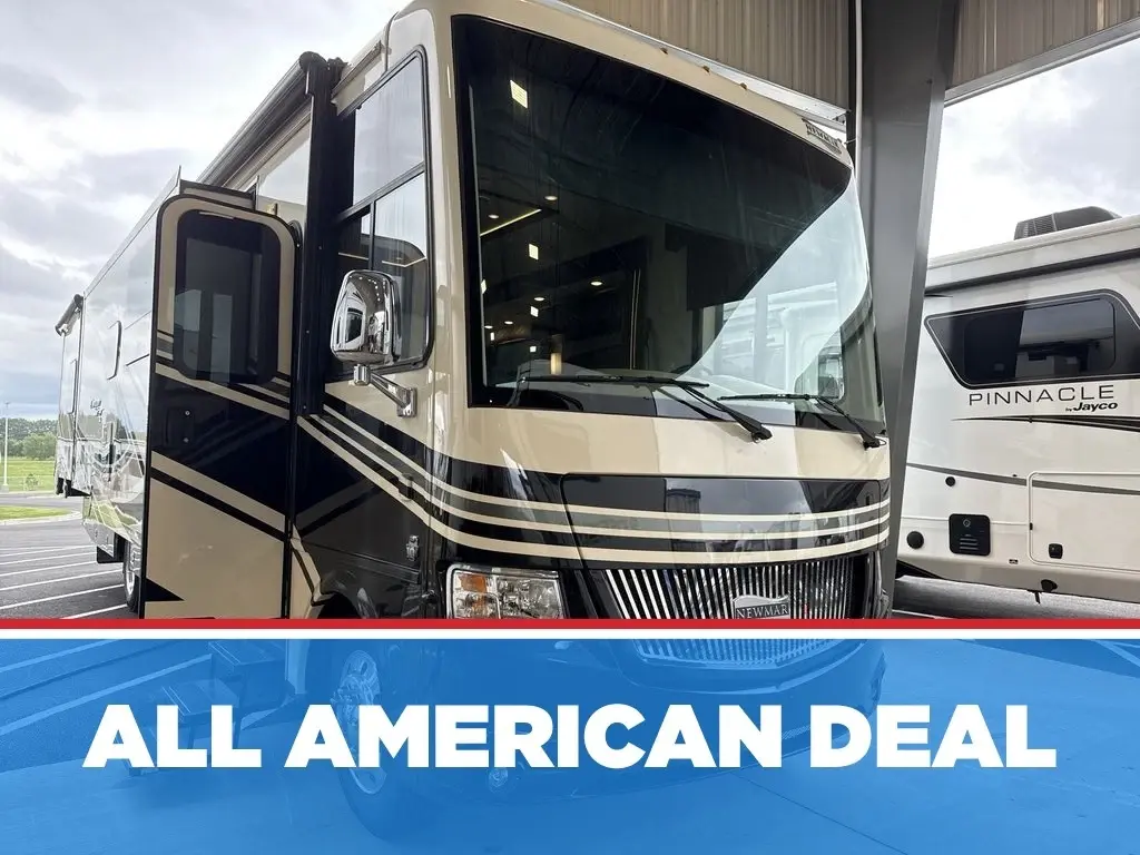 2019 Newmar Canyon Star 3722