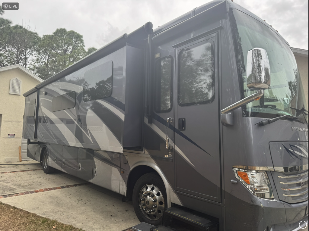 2019 Newmar Ventana 3717 37' Class A Motorhome C54181591
