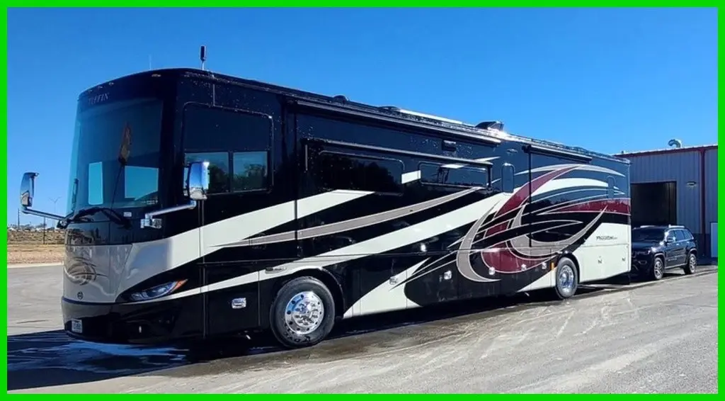 2019 Tiffin Motorhomes Phaeton 40 IH