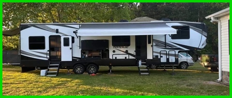 2020 Heartland Torque TQ 371 Fifth Wheel Toy Hauler