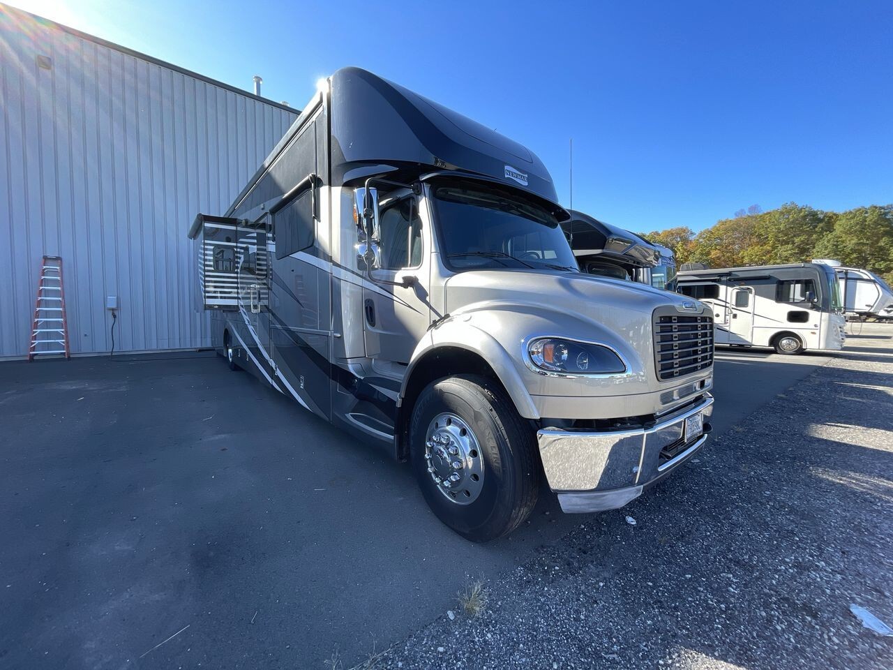 2020 Newmar Super Star 4051