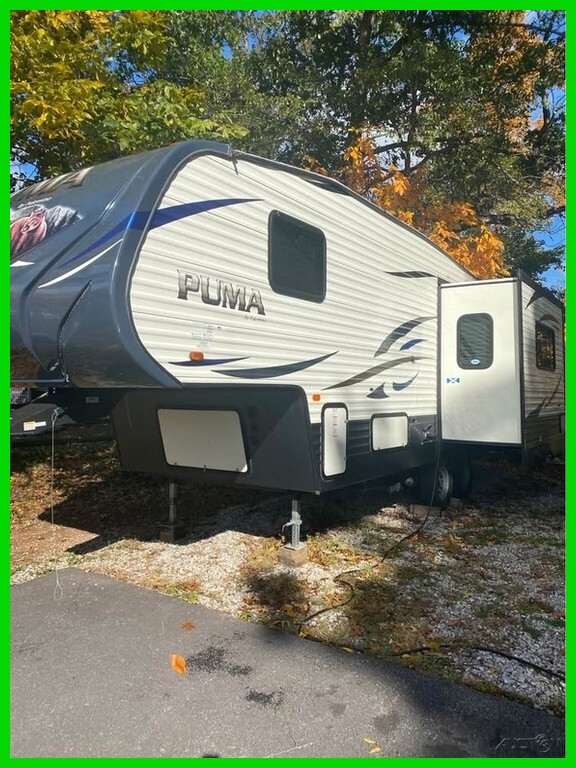 2020 Palomino Puma 253-FBS 27ft Fifth Wheel Stock Number 233063 Slide Out AC