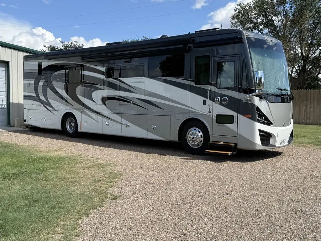 2020 Tiffin Motorhomes Phaeton 37BH 38' Class A Motorhome 184931