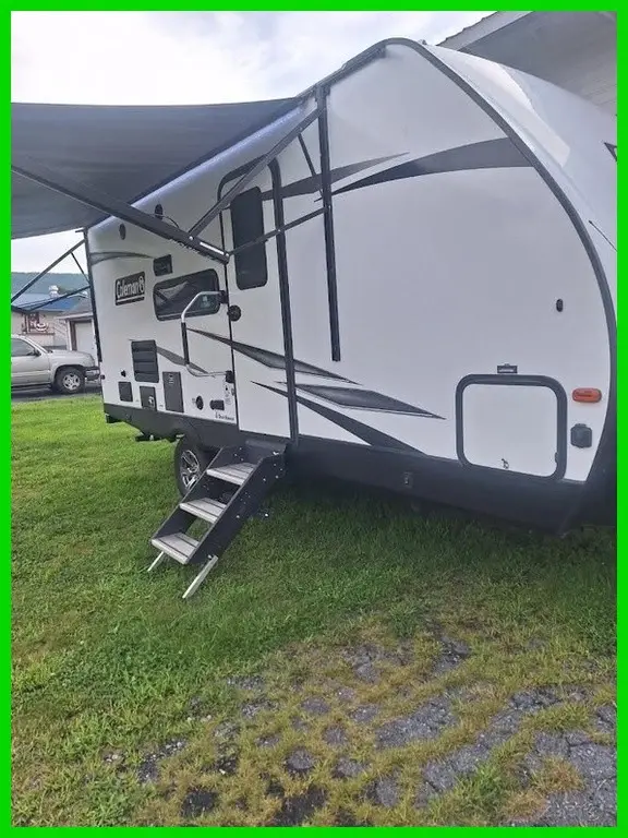 2021 Dutchmen Coleman Light LX 1855RB Travel Trailer Stock #89891338