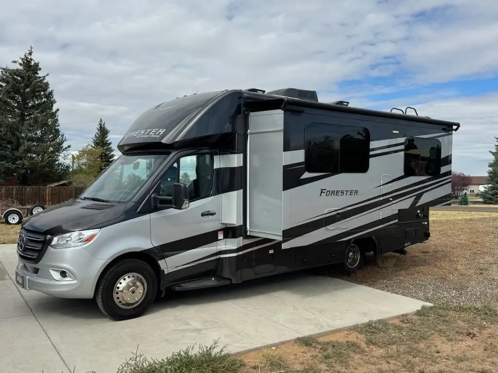 2021 Forest River Forester MBS 2401B 25' Class C Motorhome 186280