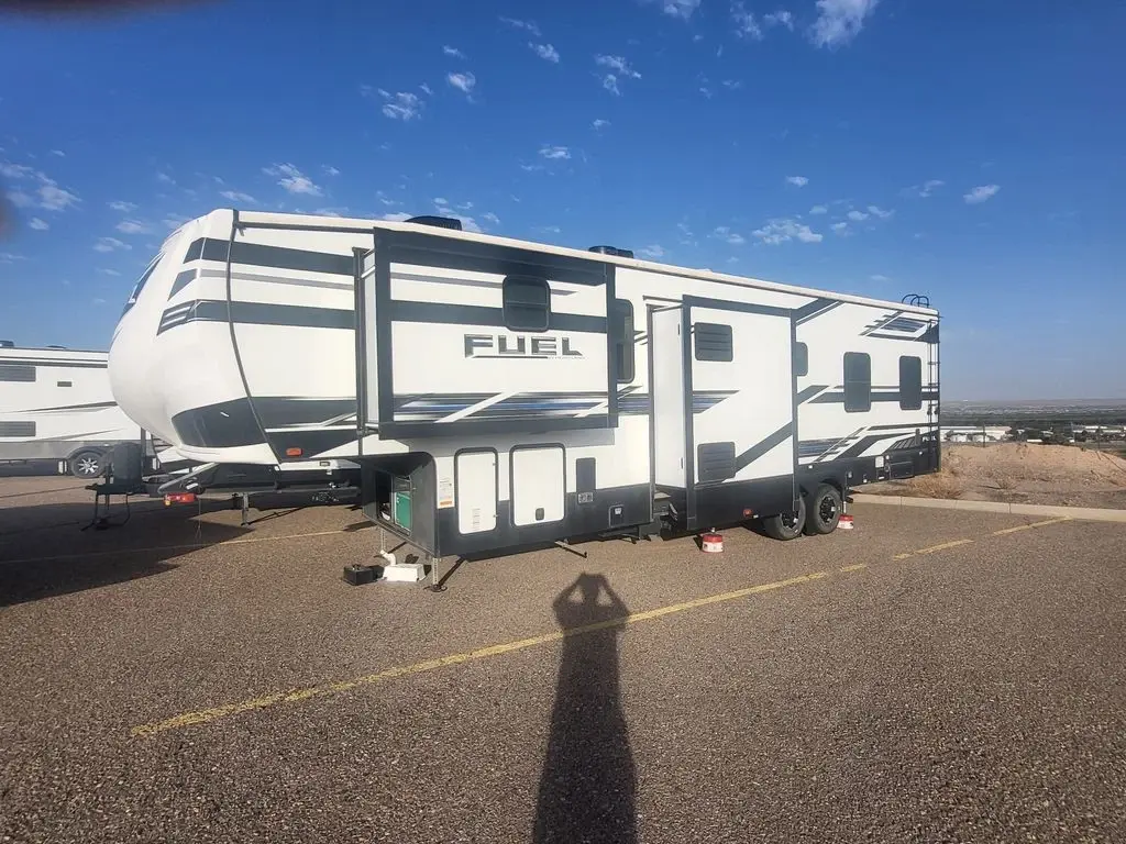 2021 Heartland Fuel 352 40' Toy Hauler 185879
