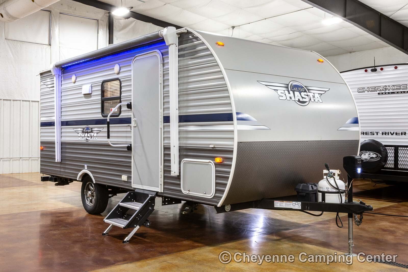 2021 Shasta 18BH Small Used Bunkhouse Travel Trailer for Sale CHEAP!