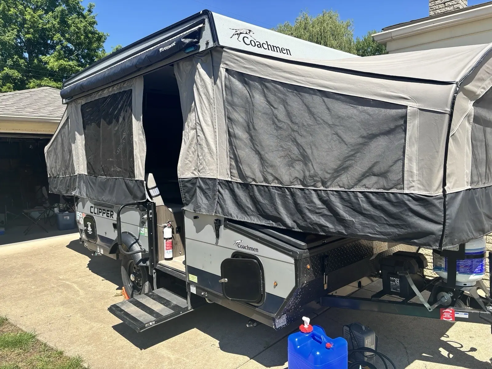 2022 Coachmen Clipper Sport 108st